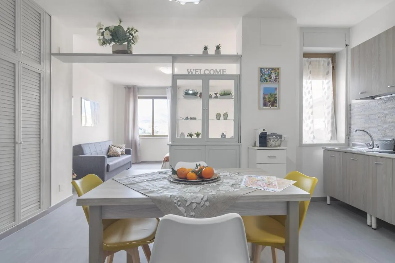 Apartament Casa Reale Palermo Włochy